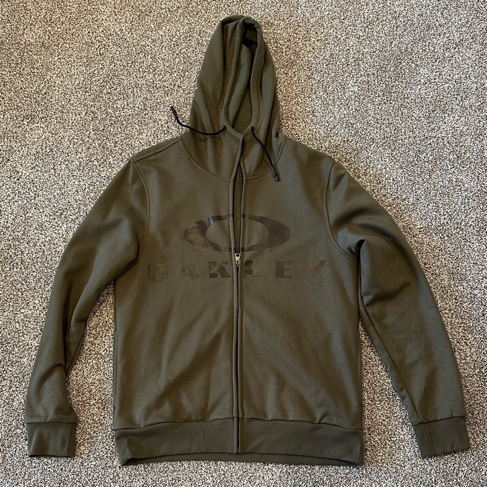 Oakley Men's Dark Green Zip-Up Sweater